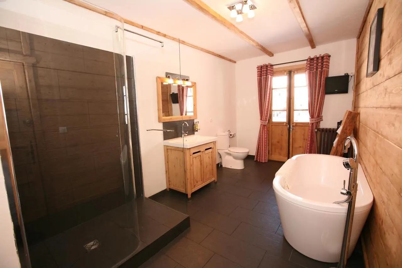 La Chaumiere - Luxury Traditional Chalet, Chatel Chalet
