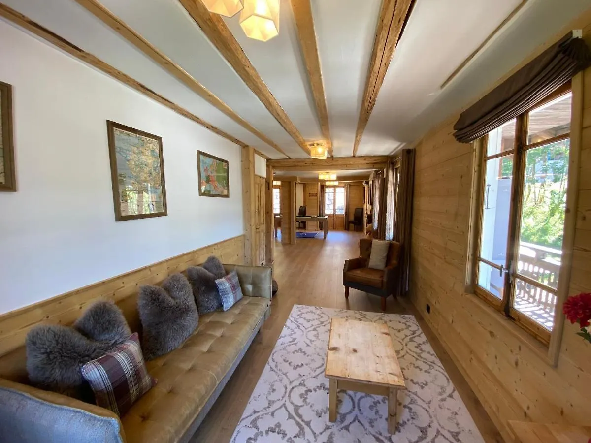 La Chaumiere - Luxury Traditional Chalet, Chatel Chalet